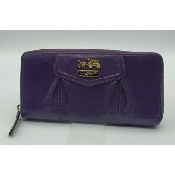 Coach Purple Soft Leather Zip Around Wallet Billfold - Picture 2 of 16